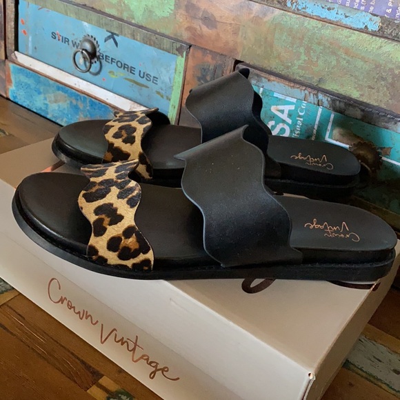 Crown Vintage Shoes - NIB Crown Vintage Niabi Leopard & Black Sandals
